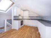 Cheap Flat to rent in Hampton Road, Teddington TW11