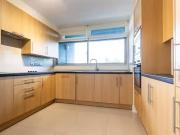 Cheap Flat to rent in Lyndhurst Court, St John's...