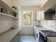 For Rent! Flat to rent in Rosenau Road, London SW11