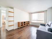 Just in! Flat to rent in Stirling Court, Soho W1F