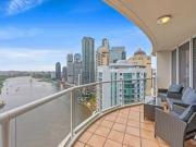 Deal! ID:3918536/32 Macrossan Street, Brisbane City, QLD...
