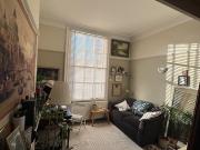 Cozy long term let on Brunswick Sq