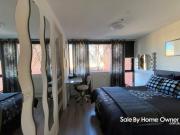 Cozy one bedroom apartment in the heart of Melbourne