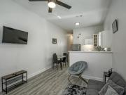 Cozy Renovated Room • Star Former Airbnb • WasherD