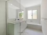 Charming ROOM 1 Somers Street, Belmont, WA 6104