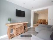 Cheap Room to rent in Larne Drive, Broughton, Chester CH4