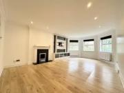 Nice Stanhope Road, Bowdon, Altrincham, 3 bedroom, Apartment