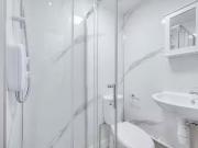 For Rent! Studio to rent in Warwick Road, London SW5