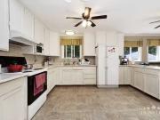 Just in! Unit Upper 14962 90 Avenue