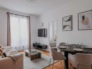 Cozy Urban Haven: Well Appointed 40m² Apartment, Paris... Cozy Urban Haven: Well Appointed 40m² Apartment, Paris...