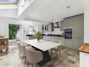 Cranbrook Road, Central Chiswick, W4