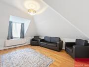 Craven Park, London, 8 NW10, 2 bed flat to rent, £1,850...