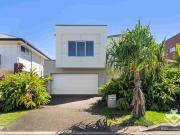 Create ListingLuxurious waterfront living on the...