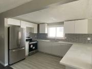 Crescent Heights Upper Suite Fully Renovated