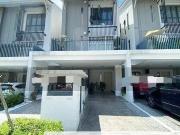 Crescent Park Townvilla