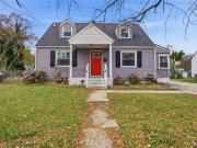 Crescent Rd, Norfolk, Home For Sale