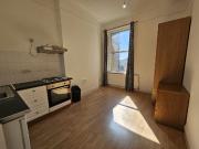 Cricklewood Broadway, Cricklewood NW2, Studio to rent,...