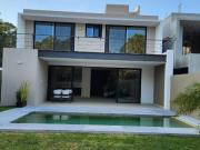 CRO CASA EN FRACC. REAL DE TETELA $ 8,750,000