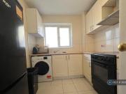 Cromarty Court, London, 2 Bedroom Flat Cromarty Court, London, 2 Bedroom Flat