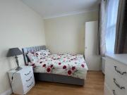 Cromwell Road, London, 2 Bedroom Flat