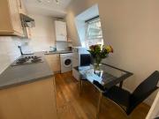 Cromwell Road, London SW7, 1 bed flat to rent, £2,253...