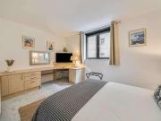 Cromwell Road, South Kensington, SW7 Cromwell Road, South Kensington, SW7