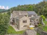 Crosland Edge, Meltham, 5 Bedroom Barn