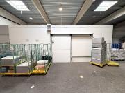 Cross Dock Lagerhalle mit Kühlzone, Freiflächen und...