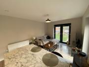 Cross Green Lane, Leeds, Cross Green