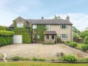 Crossings Road, Chapel en le frith, 5 Bedroom Detached