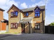 Crothall Close, Palmers Green, 5 Bedroom Detached
