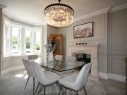 Croughton Road, Croughton