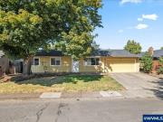 Crown Ct Ne, Salem, Home For Sale