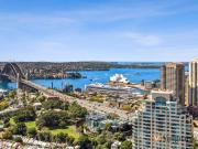 CROWN RESIDENCES | 6 Star Experience | Luxury Lifestyle CROWN RESIDENCES | 6 Star Experience | Luxury Lifestyle