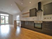 Croydon Road, Reigate RH2, 1 bed flat to rent, £1,350...