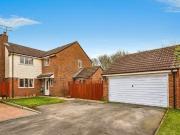 Cruse Close, CHIPPENHAM