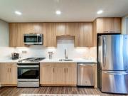 Crystal Square Studio, 1 Bath 575 SF E1G