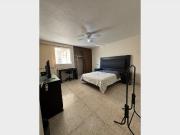 Cuarto amueblado a 5 mins de Galerías