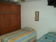 CUARTO INDIVIDUAL Y COMPARTIDO CON TODOS LOS SERVICIOS