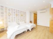 Cubo's Beach Side Apartment at La Cala