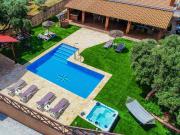 Cubo's El Balcon de las Lomas