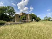 Cucuron 84160 Achat / Vente maison 17 pièces t17 piscine...