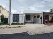 Cuenta casa 3 recámaras sin Muebles cerca de las 60 norte