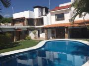 CUERNAVACA, RENTO CASA AMUEBLADA 4 RECS, BW, VIG JARDIN...