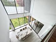 CUMBAYA 569 M EN VENTA CASA DOS PLANTAS CON 4...