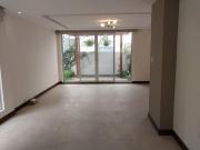 Cumbayá, Casa en Renta, 225m2, 3 Habitaciones