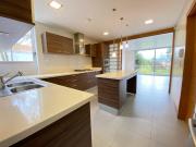 Cumbayá, Departamento en Renta, 180m2, 3 habitaciones