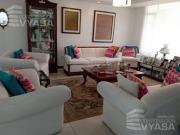 CUMBAYÁ HERMOSA CASA EN VENTA DE 225 M2 DE 3 DORMITORIOS