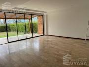 CUMBAYÁ, HERMOSO DEPARTAMENTO DE 230 M2 EN VENTA DE 3...