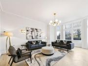 Cumberland House, London, 5 Bedroom Flat